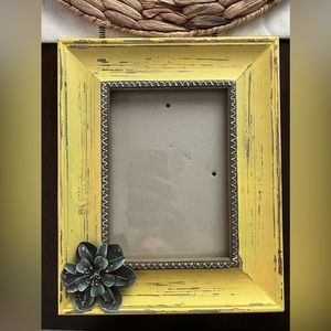 Cute Yellow picture frame